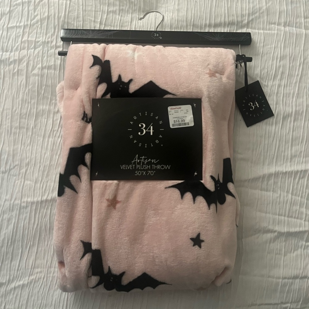 Halloween Pink Bat Blanket